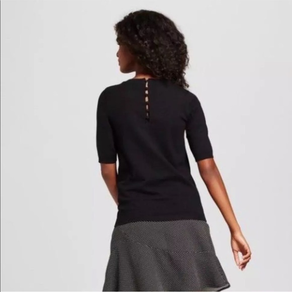 Who What Wear Women's Button Back BlackSweater - Picture 2 of 5